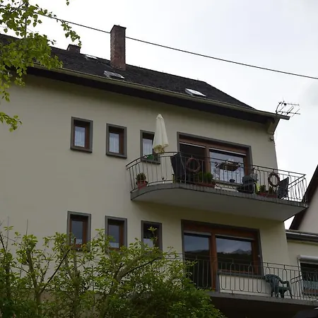 Ferienweingut Simonis Apartamento *